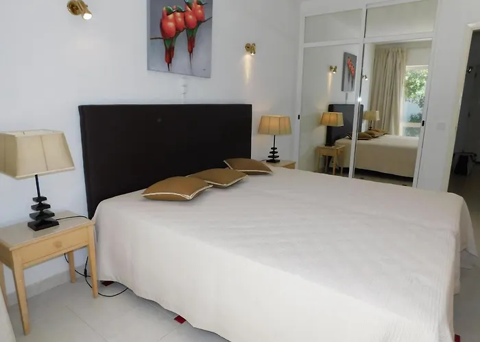 Perola Meia 아파트