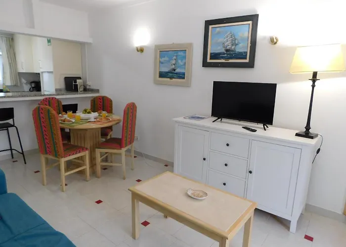 Perola Meia 라고스